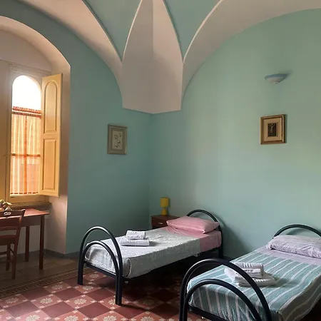 Affittacamere Sacro Cuore Penzion 3*