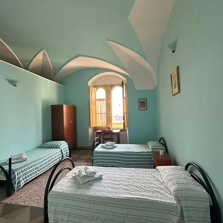 Penzion Affittacamere Sacro Cuore 3*