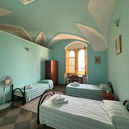 Penzion Affittacamere Sacro Cuore 3*